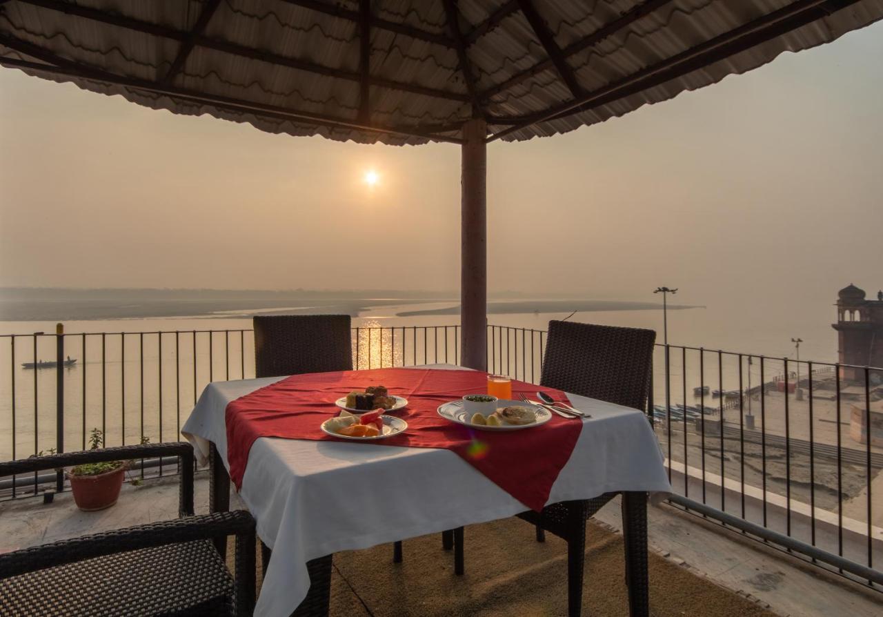 Amritara Suryauday Haveli Hotel Varanasi Exterior foto