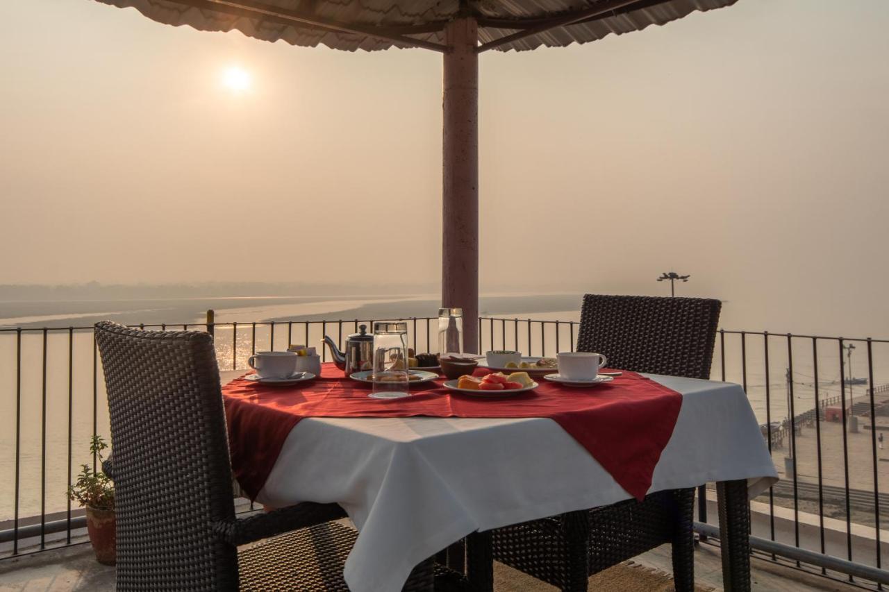 Amritara Suryauday Haveli Hotel Varanasi Exterior foto