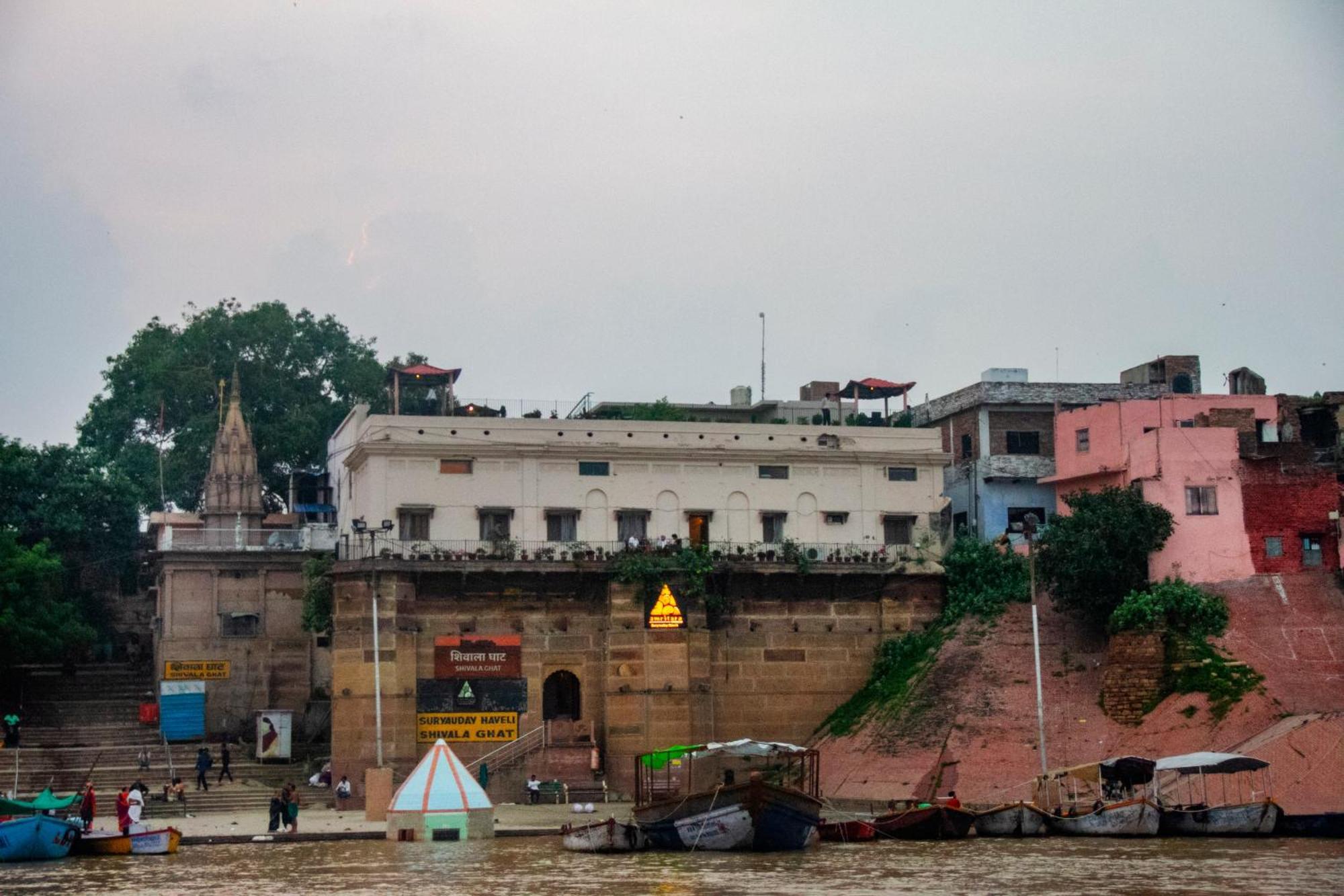 Amritara Suryauday Haveli Hotel Varanasi Exterior foto