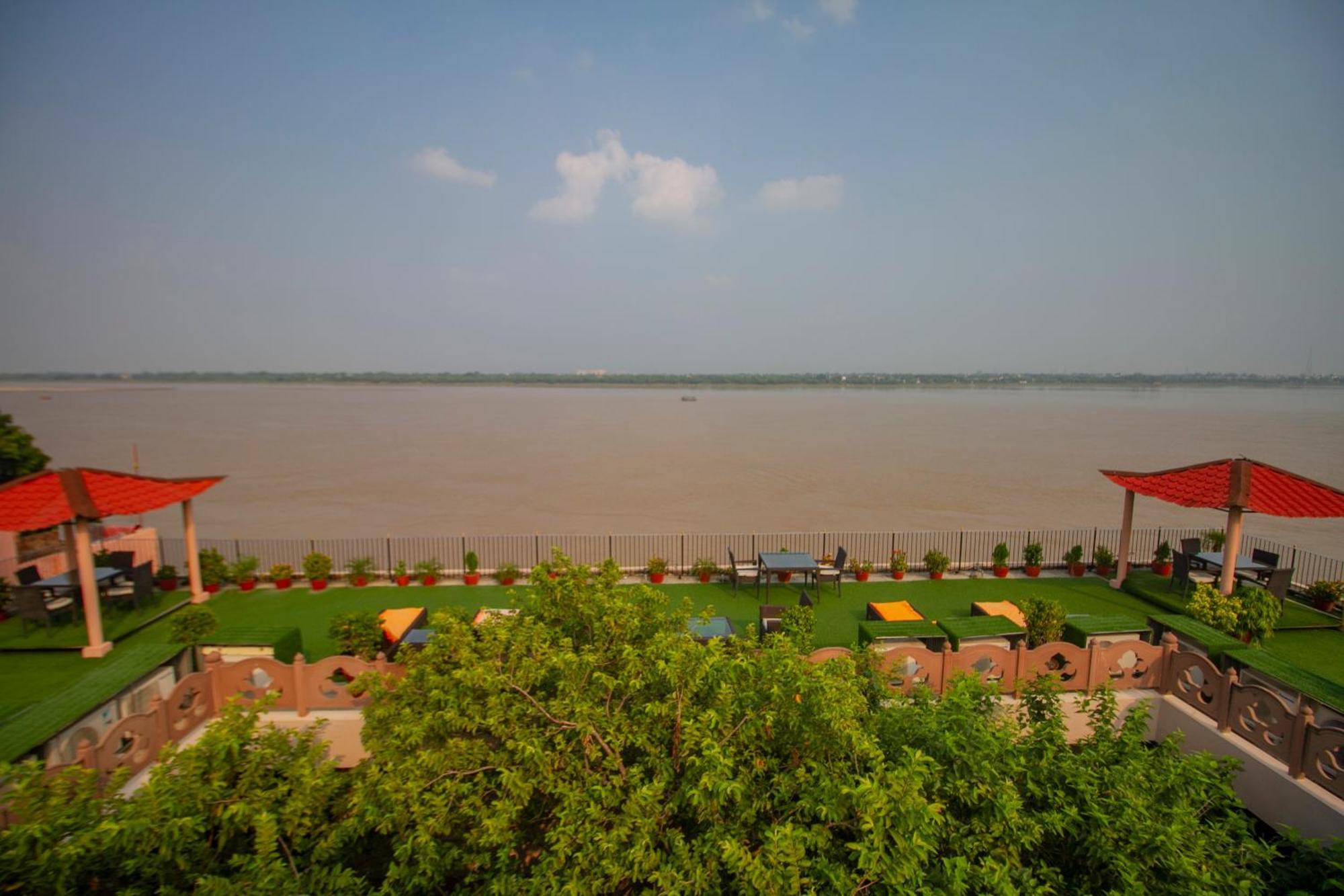 Amritara Suryauday Haveli Hotel Varanasi Exterior foto