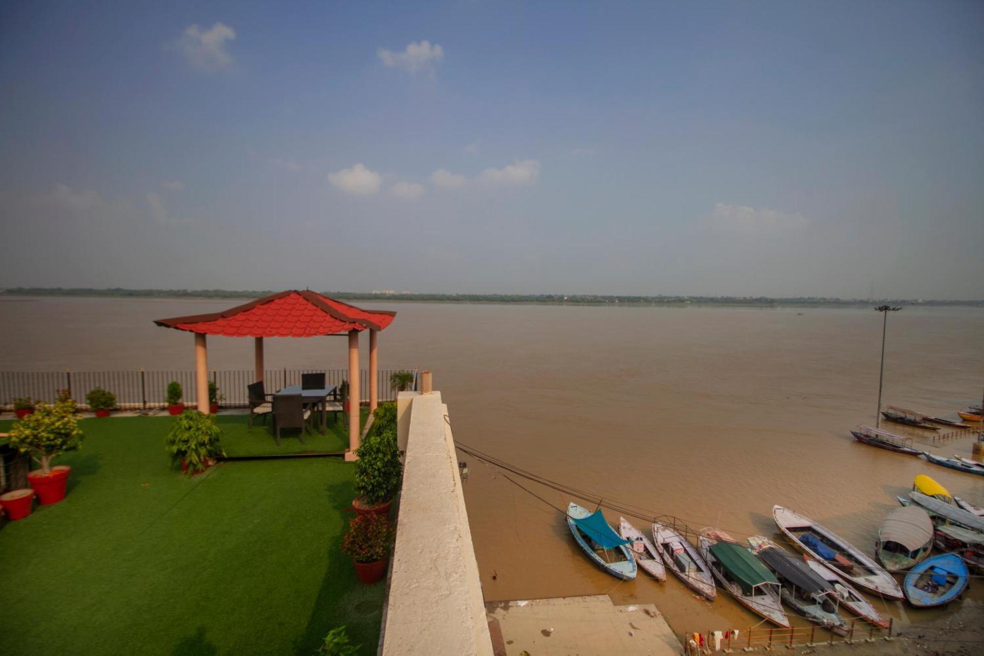Amritara Suryauday Haveli Hotel Varanasi Exterior foto