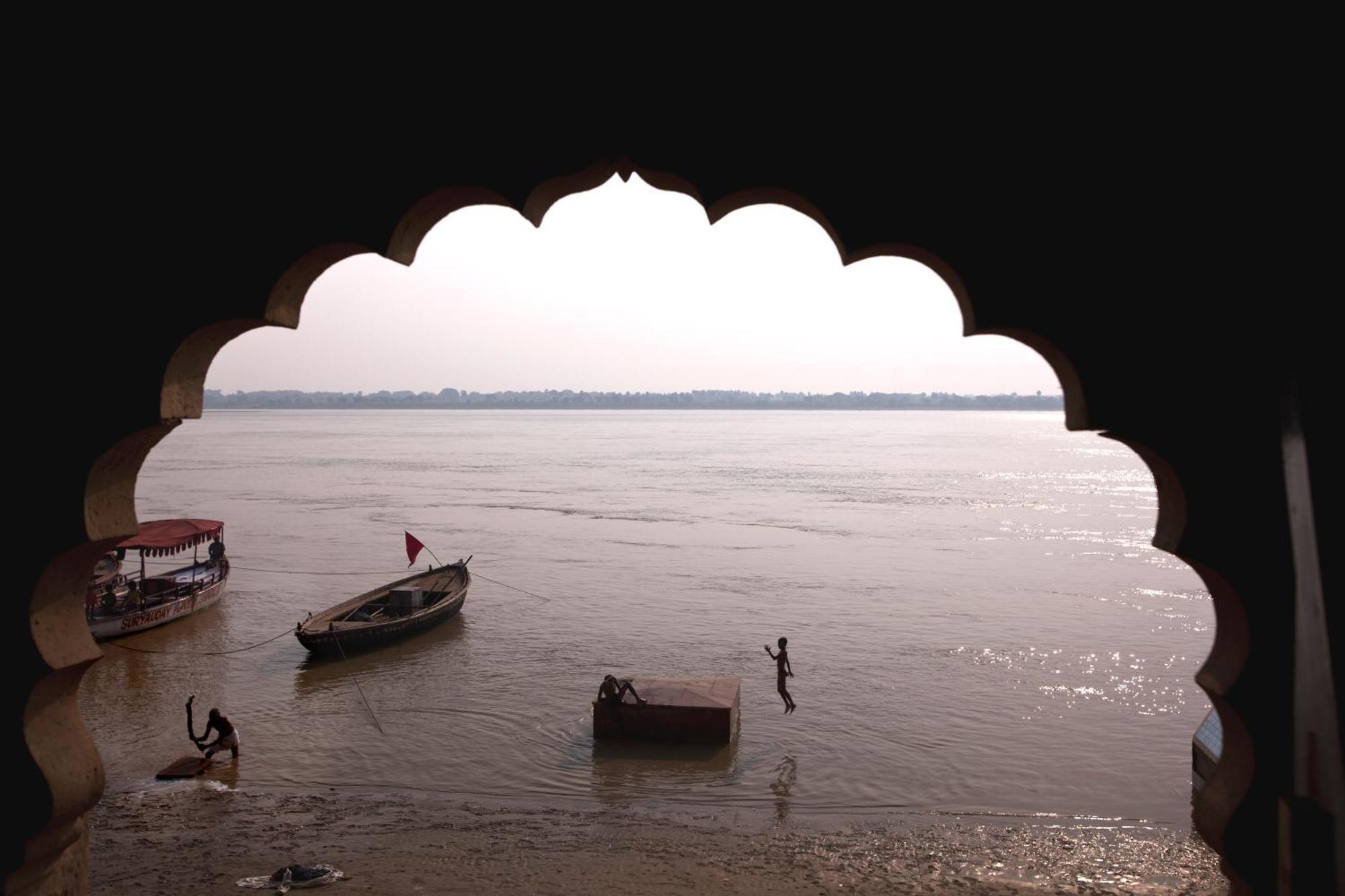 Amritara Suryauday Haveli Hotel Varanasi Exterior foto